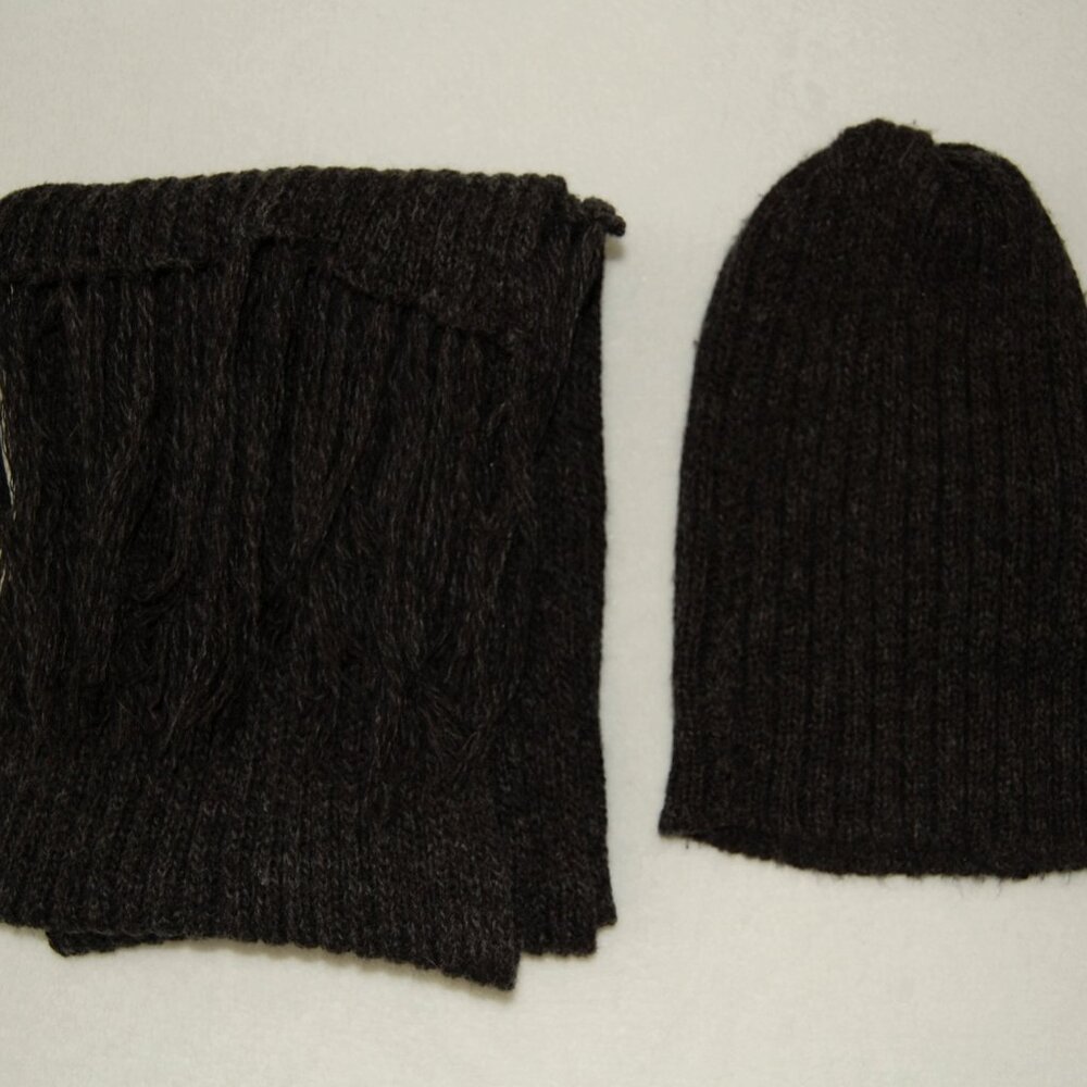 Rib Knit Scarf & Hat Set, Dark Charcoal Gray - Picture 10 of 11